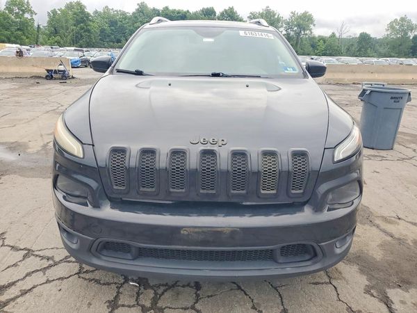 2015 JEEP CHEROKEE LATITUDE 4X4