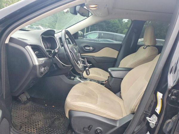 2015 JEEP CHEROKEE LATITUDE 4X4
