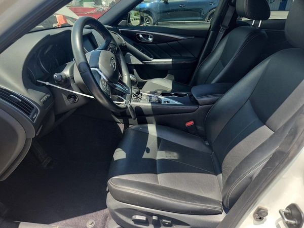 2022 INFINITI Q50 SENSORY