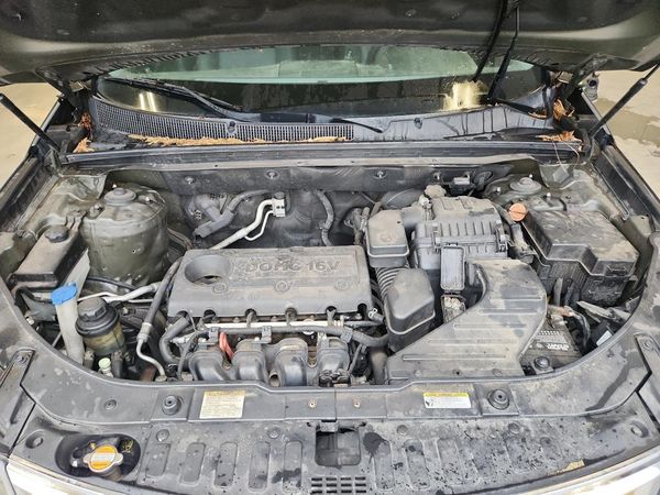 2013 KIA SORENTO Base / LX