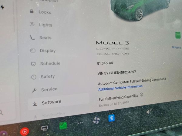 2022 TESLA MODEL 3