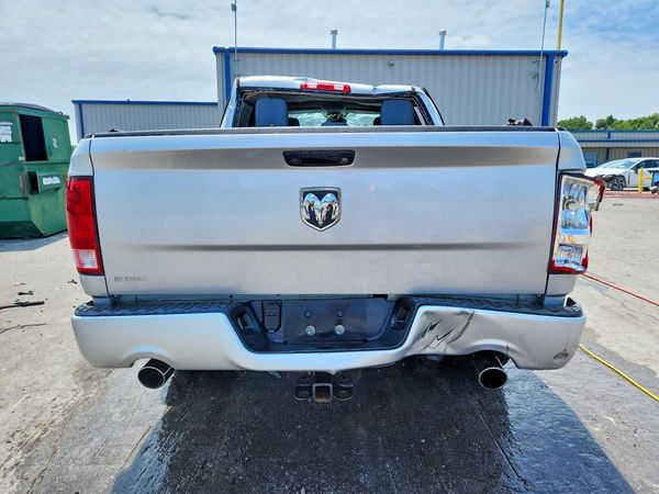 2017 RAM 1500 ST