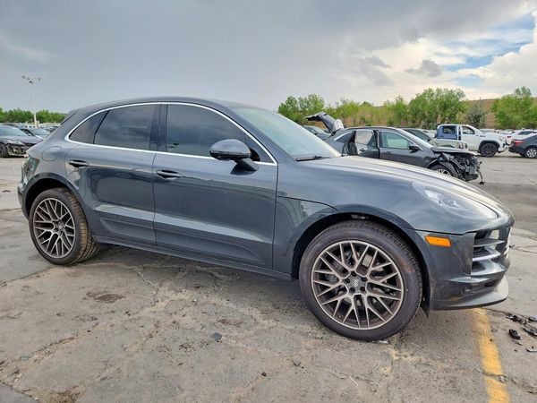 2020 PORSCHE MACAN S