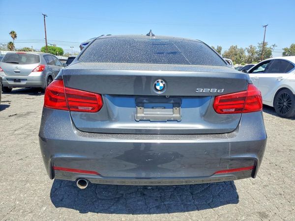 2016 BMW 328