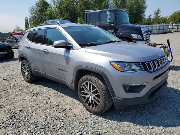 2017 JEEP COMPASS LATITUDE 4X4