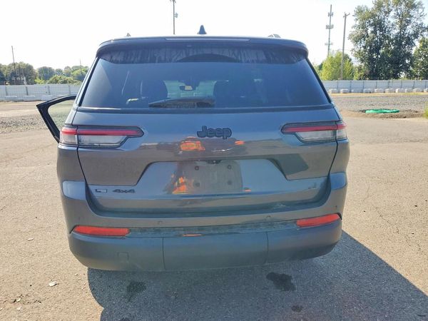 2021 JEEP GRAND CHEROKEE L LAREDO 4X4