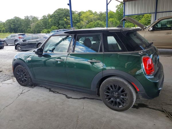 2018 MINI COOPER