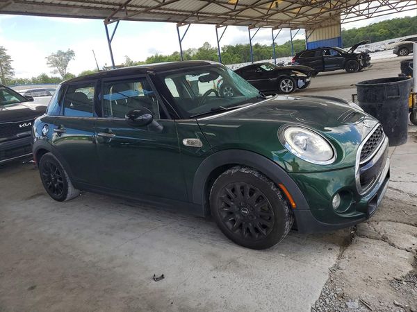 2018 MINI COOPER