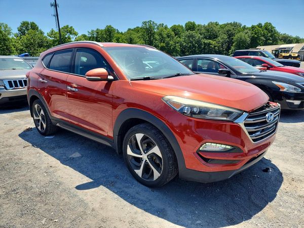 2016 HYUNDAI TUCSON