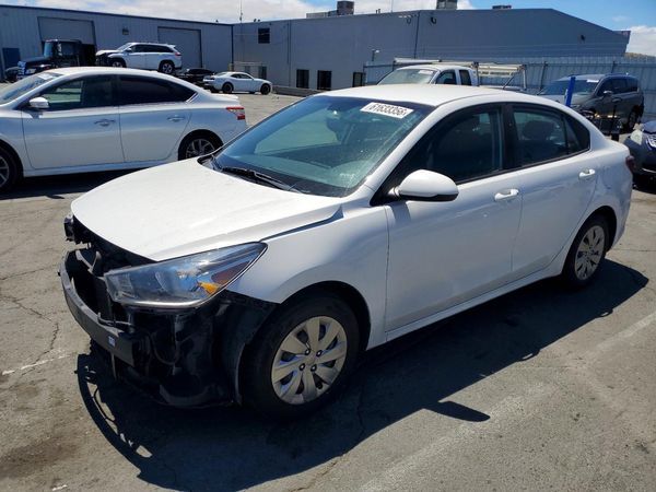 2018 KIA RIO