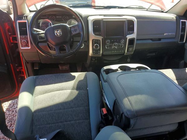 2019 RAM 1500 CLASSIC SLT