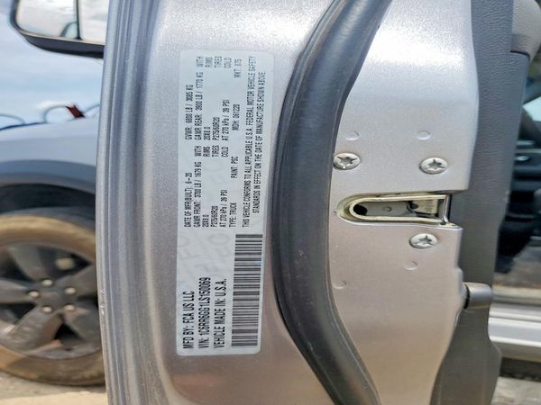 2020 RAM 1500 CLASSIC SLT