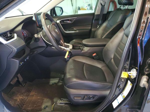 2021 TOYOTA RAV4