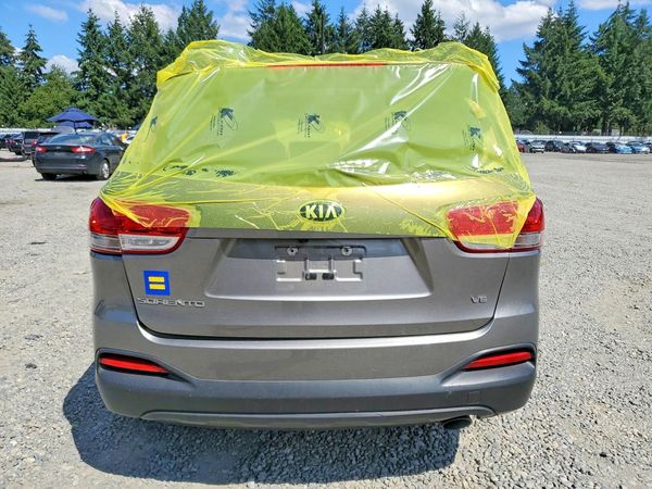 2017 KIA SORENTO L, LX