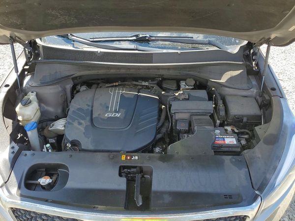 2017 KIA SORENTO L, LX
