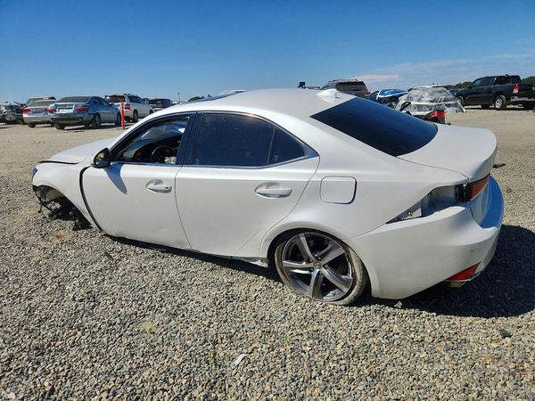 2018 LEXUS IS