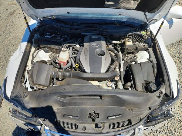 2018 LEXUS IS