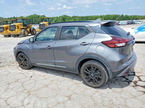 2022 NISSAN KICKS SR