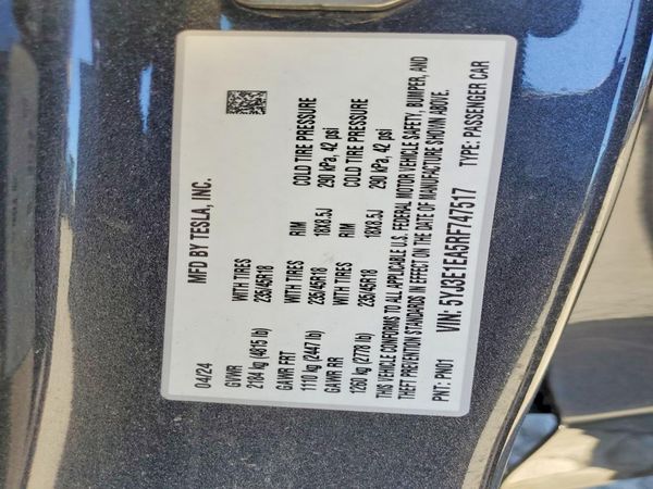 2024 TESLA MODEL 3