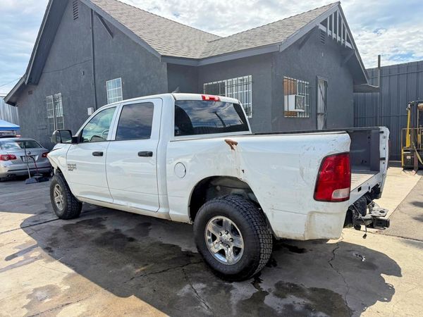 2022 RAM 1500 CLASSIC Tradesman