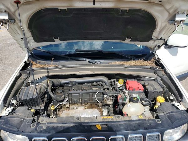 2020 JEEP RENEGADE LATITUDE 4X2