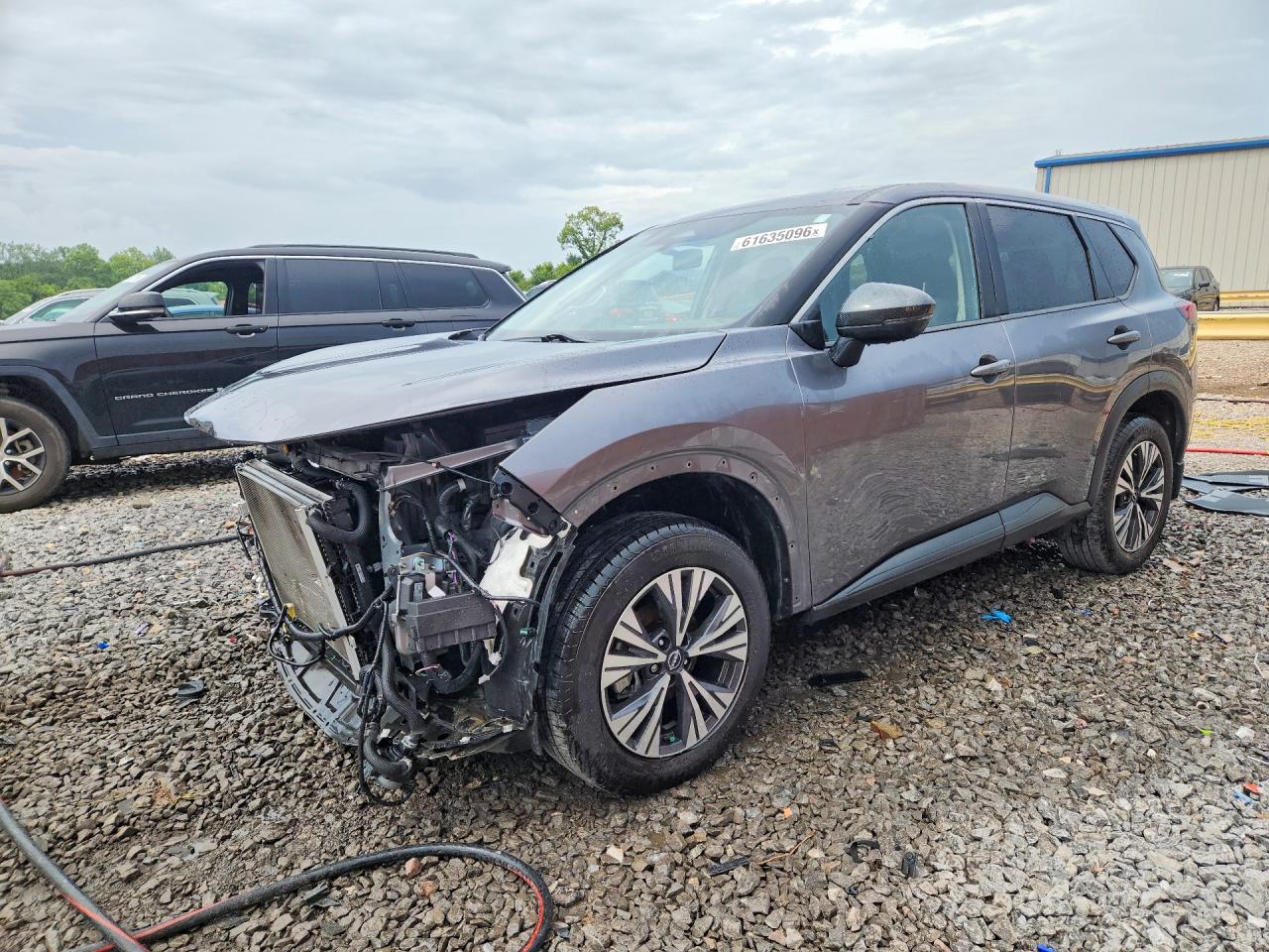 2023 NISSAN ROGUE SV — Front 3/4