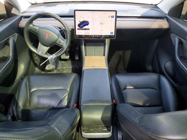 2020 TESLA MODEL Y