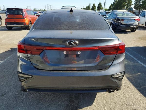 2021 KIA FORTE FE, LXS
