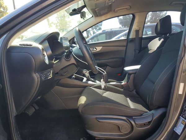 2021 KIA FORTE FE, LXS
