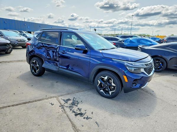 2024 KIA SELTOS EX