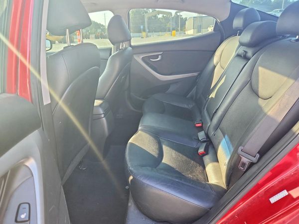 2016 HYUNDAI ELANTRA