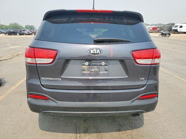 2018 KIA SORENTO L, LX