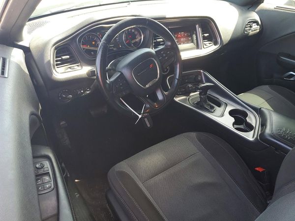 2016 DODGE CHALLENGER SXT