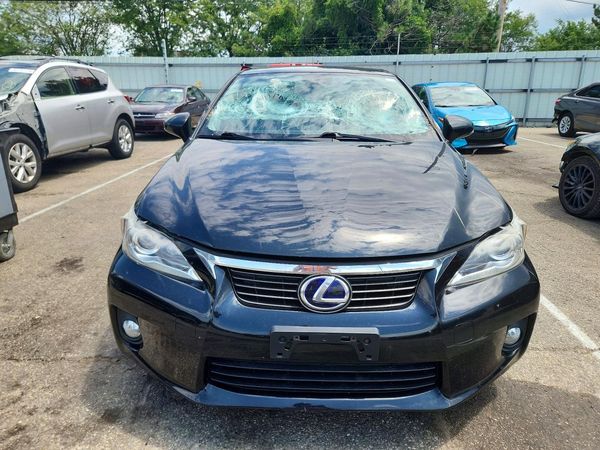2013 LEXUS CT 200h