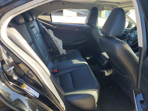 2015 LEXUS IS 250