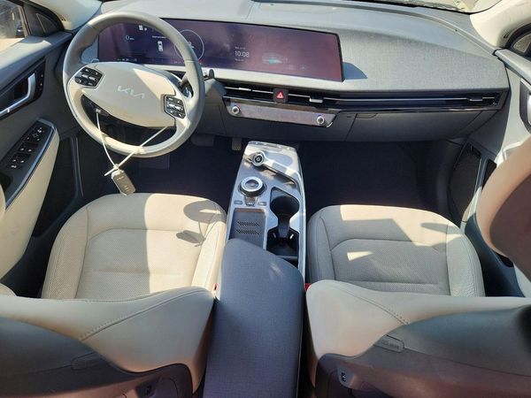 2023 KIA EV6 Light, Wind