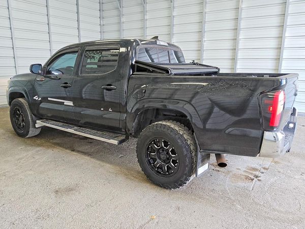 2016 TOYOTA TACOMA