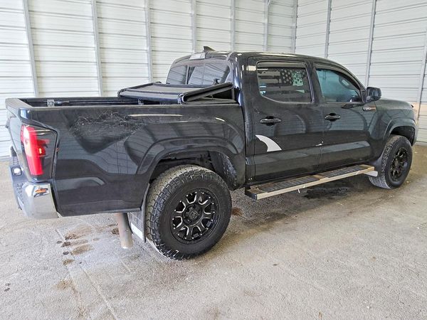 2016 TOYOTA TACOMA