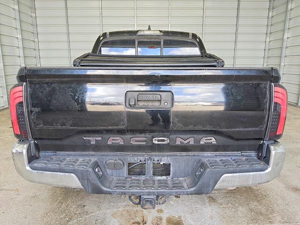 2016 TOYOTA TACOMA