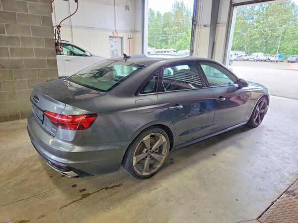 2021 AUDI A4 quattro Premium Plus