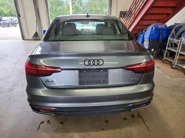 2021 AUDI A4 quattro Premium Plus