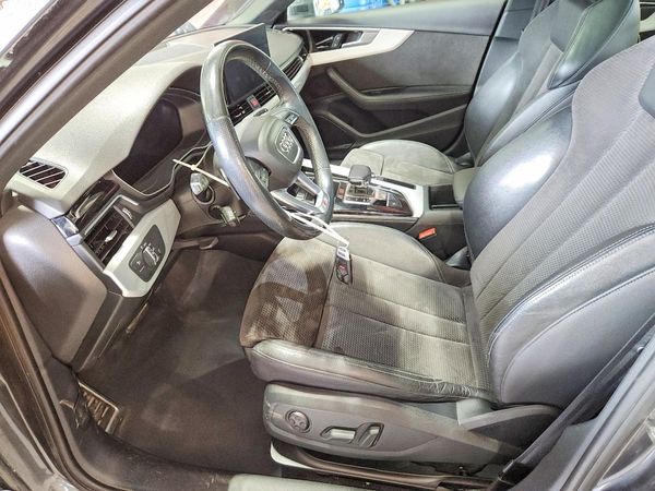 2021 AUDI A4 quattro Premium Plus