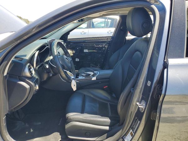 2016 MERCEDES-BENZ C C300
