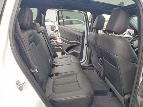 2026 JEEP CHEROKEE OVERLAND 4X4