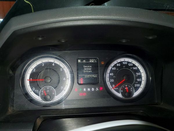 2016 RAM 1500 SLT