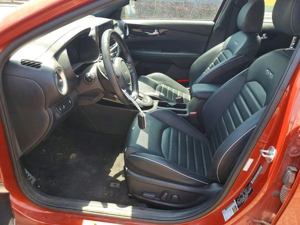2022 KIA FORTE GT Line