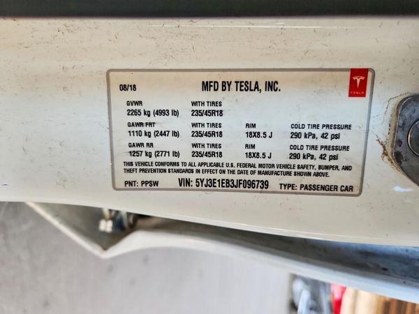 2018 TESLA MODEL 3