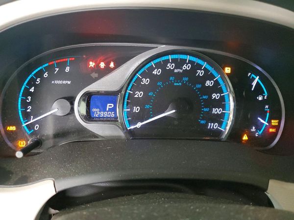 2014 TOYOTA SIENNA