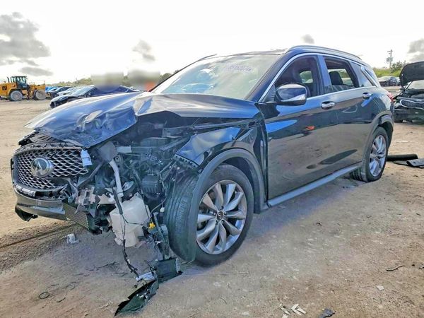 2020 INFINITI QX50 — Front 3/4