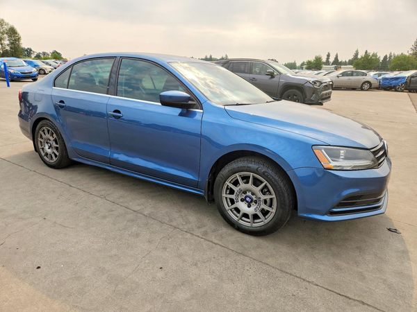 2017 VOLKSWAGEN JETTA S — Passenger 3/4